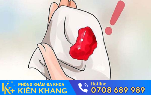 Quan Hệ Ra Máu Do Bệnh Gì Gây Nên? Có Nguy Hiểm Không?
